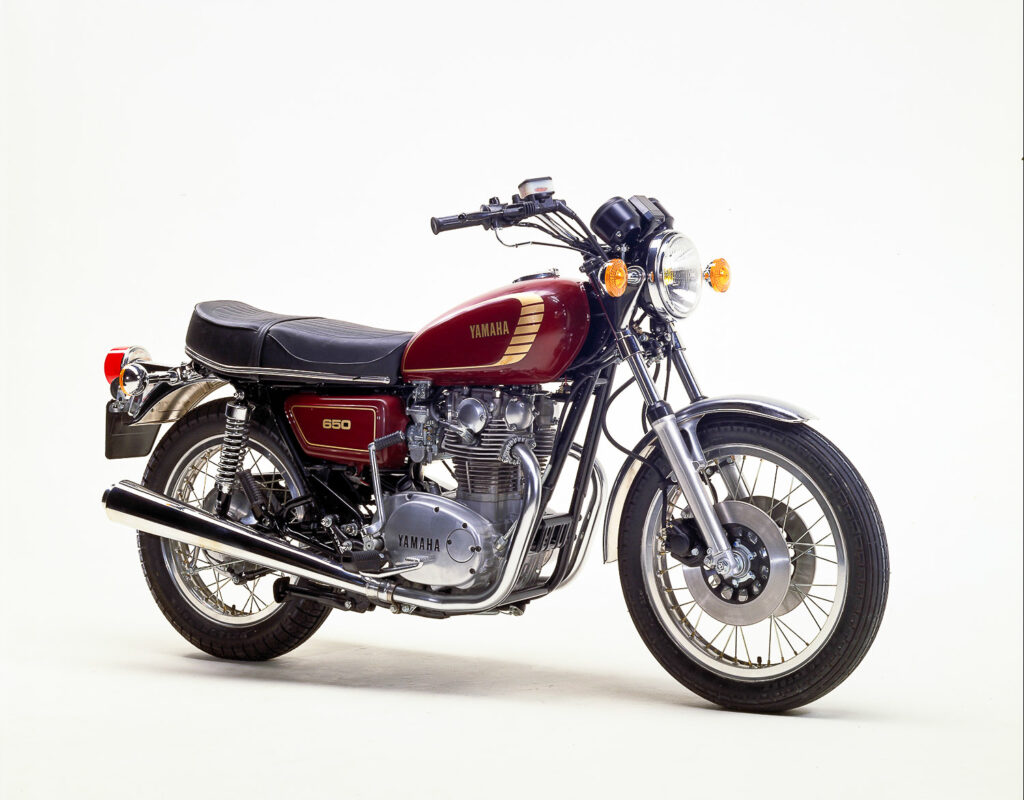 Yamaha_XS650_1970-1978_0019_YME-1024x800.jpg