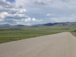 Dempster Highway bei Sonne.jpg