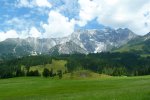 HimmelBergeWaldUndGrün.jpg