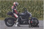 diavel.JPG