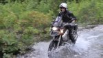 Theth Eine von vielen Wasserdurchfahrten.jpg