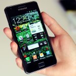 Samsung_Galaxy_S_II_in_hand.jpg
