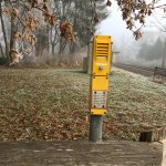 eine gelbe Säule.JPG