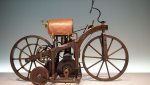 daimler-gottlieb-motorrad-reitwagen.jpg