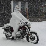 Schneemann-auf-Motorrad1-298x300.jpg