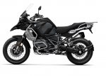 P90401157-studio-takes-of-the-new-bmw-r-1250-gs-adventure-style-triple-black-10-2020-2121px.jpg