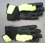 Handschuhe 2.JPG