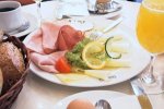 221_fruehstueck_rpgrz6.jpg
