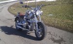 800px-BMW_R_1200_C_Independent_with_extra_broad_wheels.jpg