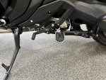 Enduro-Paket_Fußraste-Schalthebel.jpg