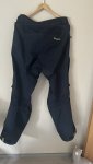 Weatherhose hinten.jpg