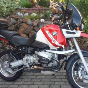 98er r1100gs