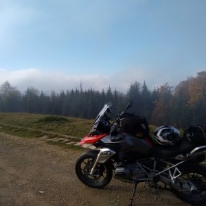 Parkplatz am Pumpspeicher Goldistal im Thüringer Wald. Letzte Mehrtagestour im Oktober 2015 bei schattigen -4°