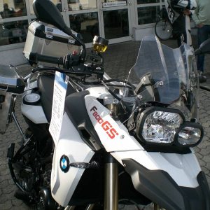 F800GS in weis