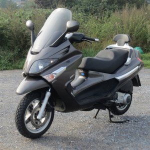 Piaggio X-Evo 250ie