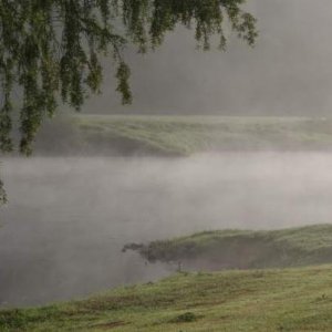 Entlang der Weser bieten sich immer wieder Plätze zum verweilen!