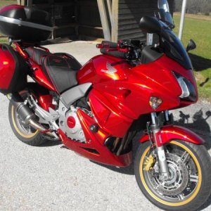CBF1000 Formänderung
über 100 Stck in 2010
