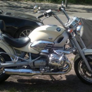 R850C 4/10 - 
Elfenbein und blau, ein Traum, leider mit dem falschen Motor
BJ 1999, 50PS, 152km/h, 848ccm