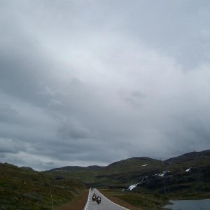 1200
