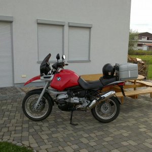 29042012281