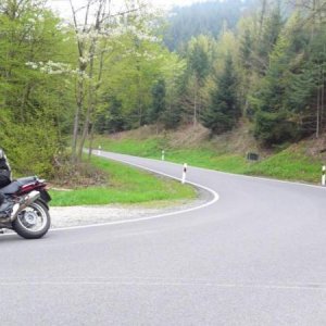 Schellbronn   jetzt gebügelt   ab um die Ecke