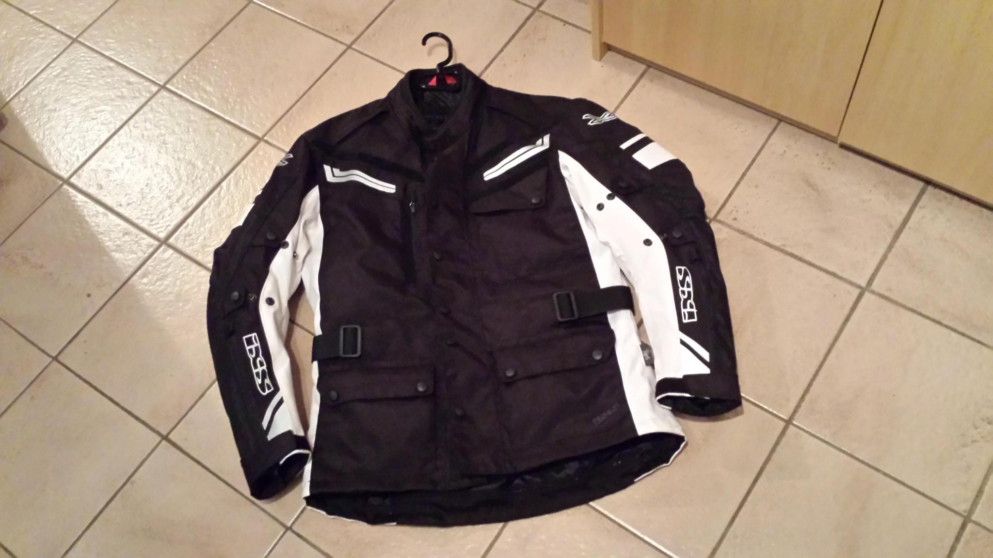 20230501_153151578_iOS Polo Motorrad Kleidung Jacke.jpg