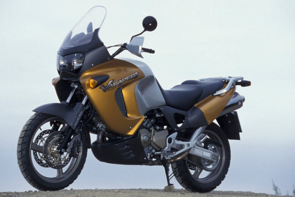 6 Honda Varadero SD01