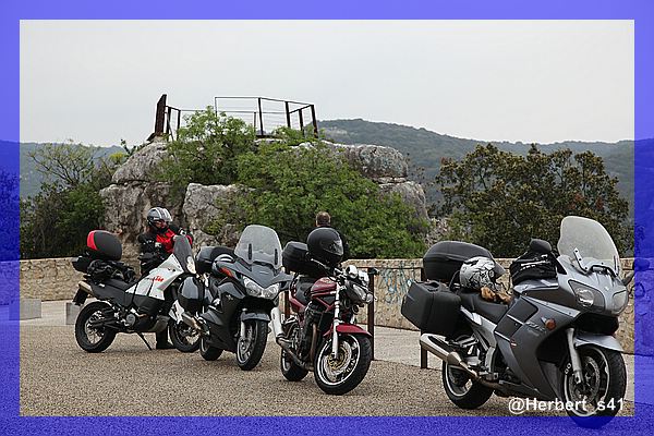 Ardeche1@