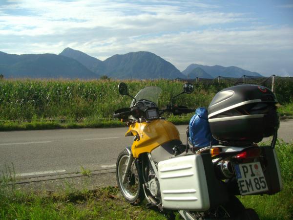 Italien , die Alpen hinter mir gelassen ......