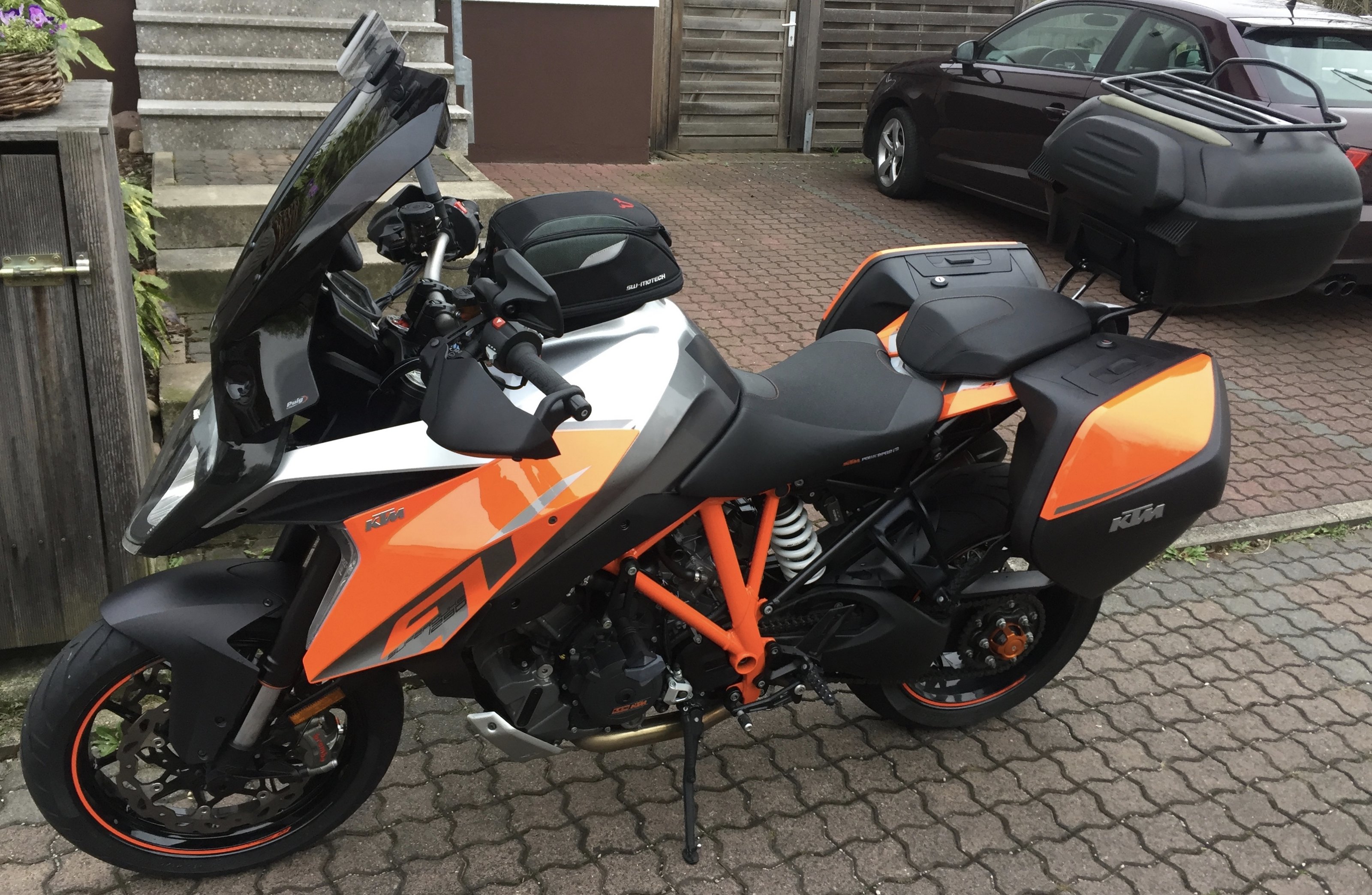 KTM 1290 GT