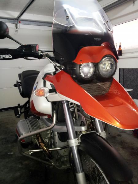 meine GS mit neuem Kleid.....