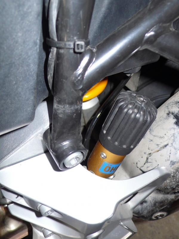 R1100GS Einbausituation Öhlins 1