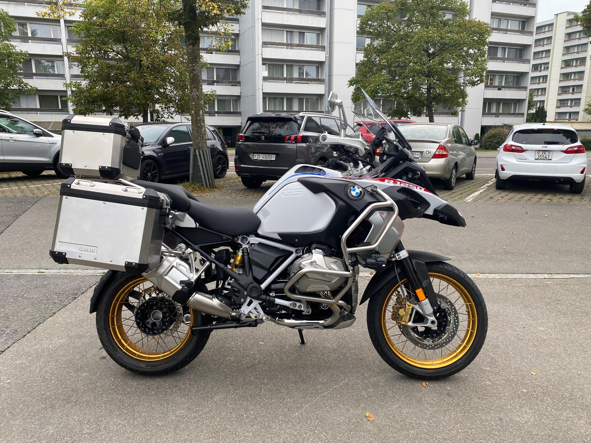 R1250GSA_Zug.jpg